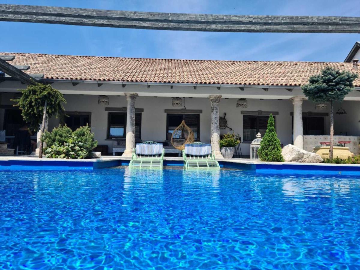 Resident Wellness Vendeghaz Bekescsaba Apartment ภายนอก รูปภาพ